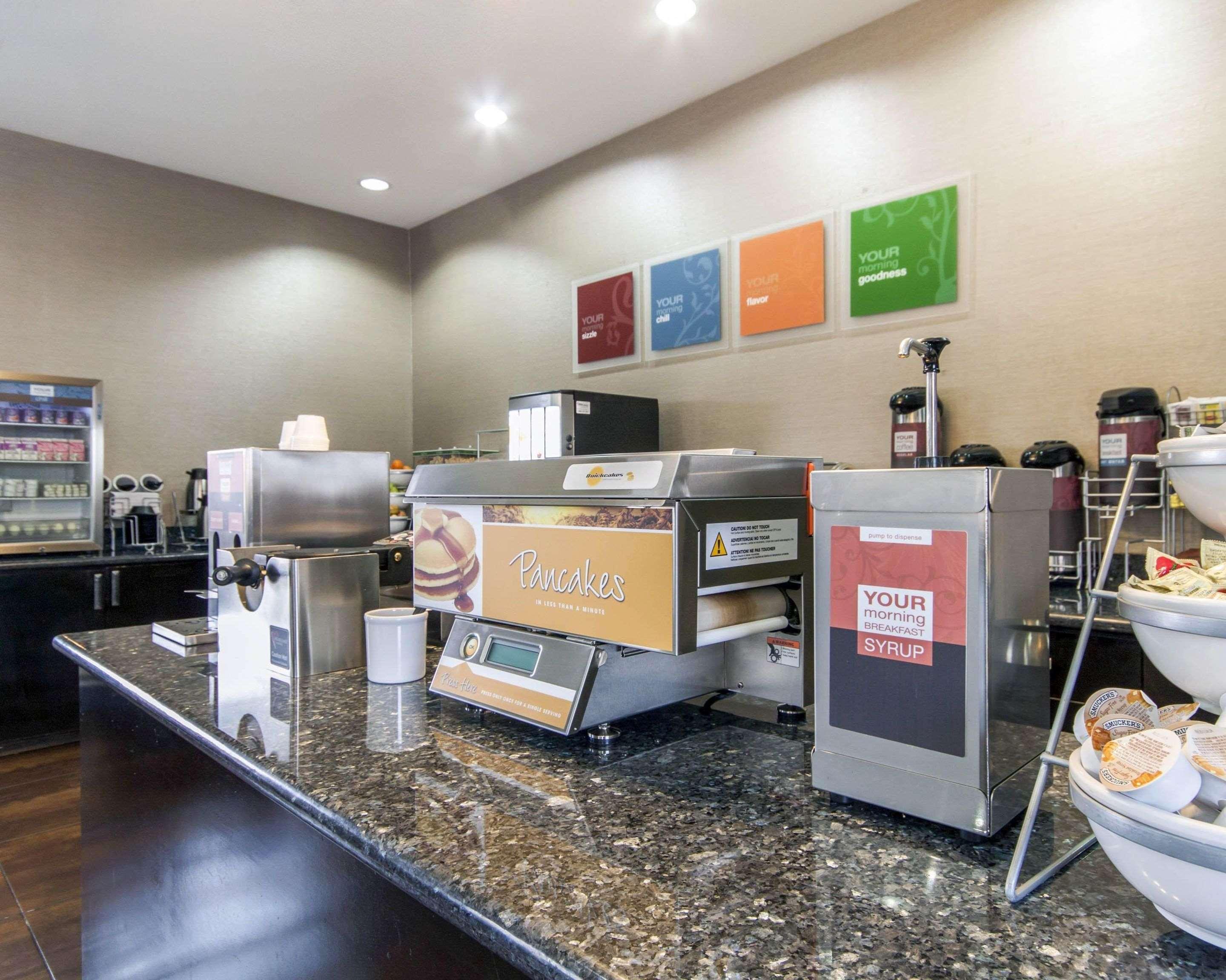 Comfort Inn & Suites I-10 Airport El Paso Exteriör bild